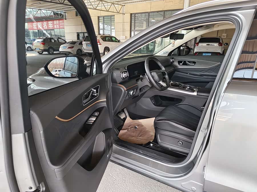 Chery Tiggo 9 2023 2.0T Dual Clutch 2WD Premium 5-Seater - zdjęcie 8
