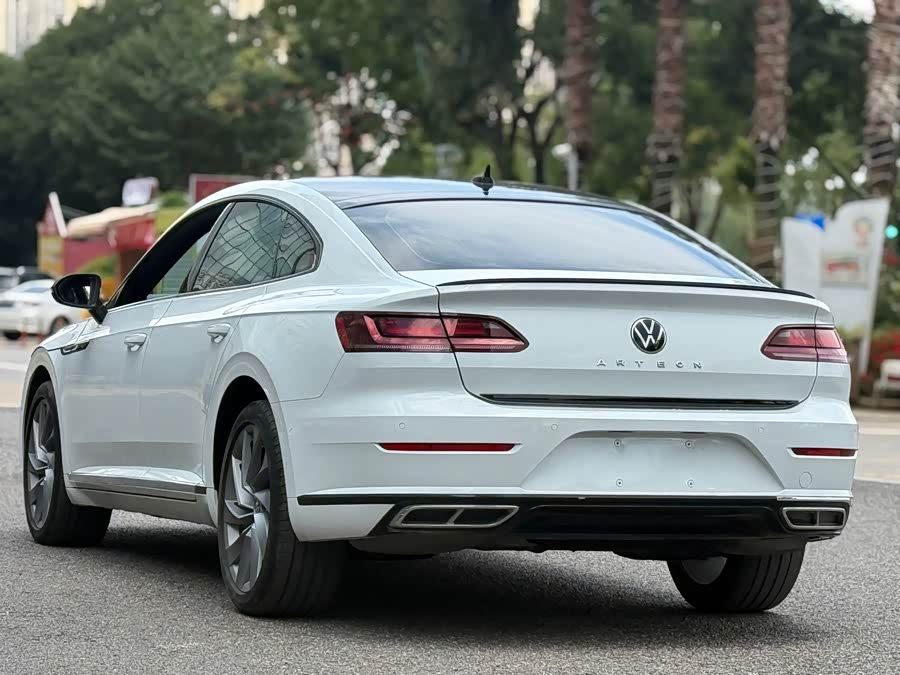 FAW-Volkswagen CC 2023 380TSI Eye-catching Edition - zdjęcie 15