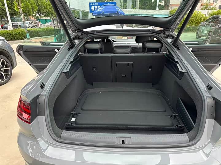 FAW-Volkswagen CC 2024 380TSI Eye-catching Edition - zdjęcie 17