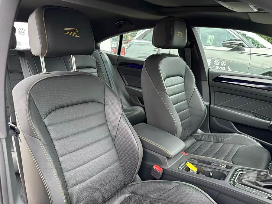 FAW-Volkswagen CC 2024 380TSI Eye-catching Edition - zdjęcie 9