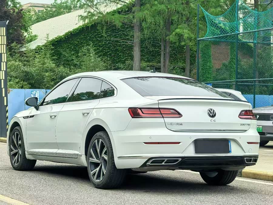 FAW-Volkswagen CC 2025 330TSI Bright 2WD - zdjęcie 9