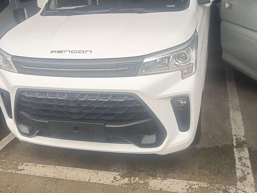 Fengguang 380 2022 1.5L Comfort 7-seater - zdjęcie 2