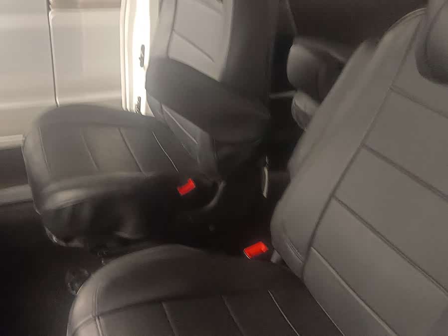 Fengguang 380 2022 1.5L Comfort 7-seater - zdjęcie 11