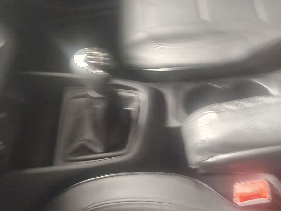 Fengguang 380 2022 1.5L Comfort 7-seater - zdjęcie 8