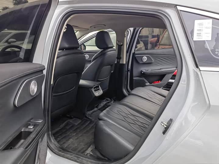 Fengyun A8L 2025 1.5TGDI 145km Standard - zdjęcie 15