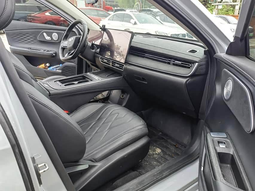 Fengyun A8L 2025 1.5TGDI 145km Standard - zdjęcie 4