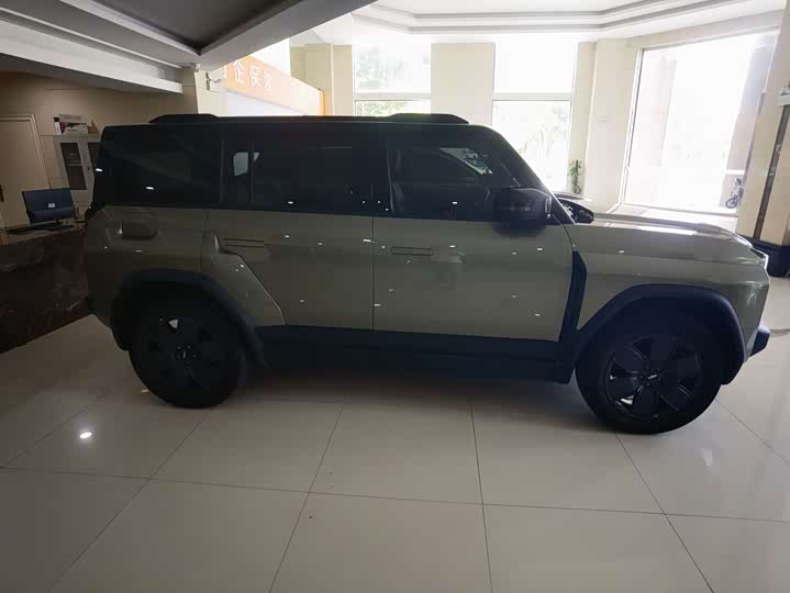 Fengyun X3 PLUS 2025 501 Four-Wheel Drive Intelligent Leading Edition - zdjęcie 13