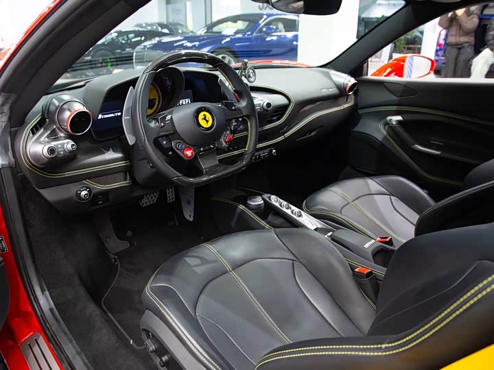 Ferrari F8 Tributo 3.9T V8 2019 - zdjęcie 17