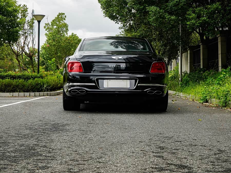 Flying Spur 2023 4.0T V8 Luxury - zdjęcie 15
