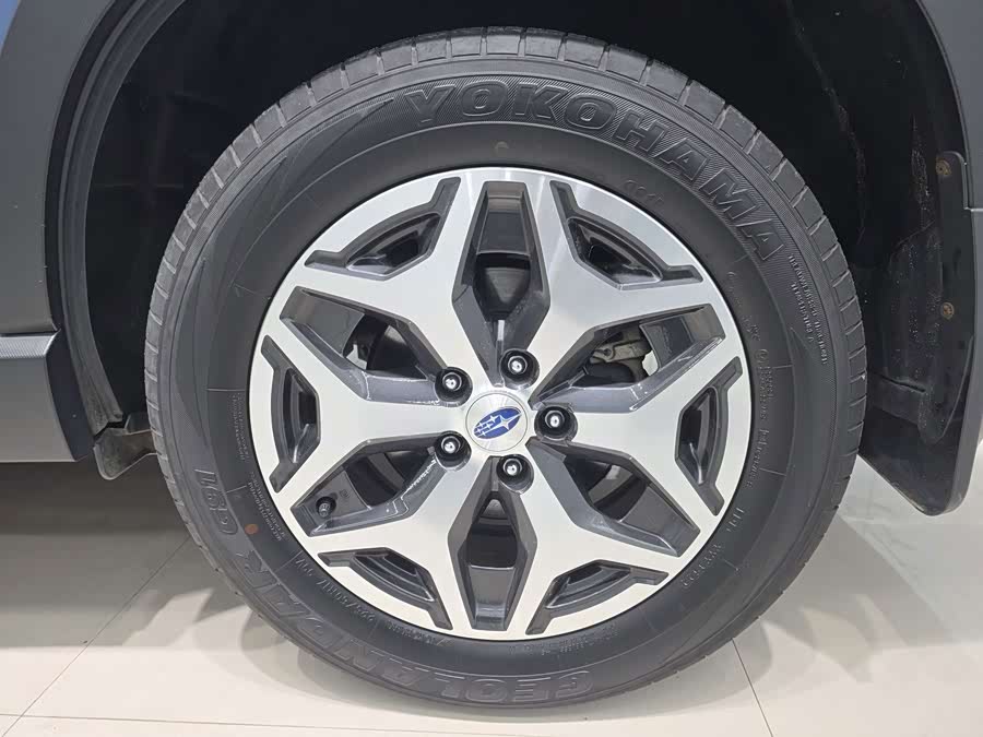 Forester 2022 2.0i AWD Luxury Edition EyeSight - zdjęcie 11