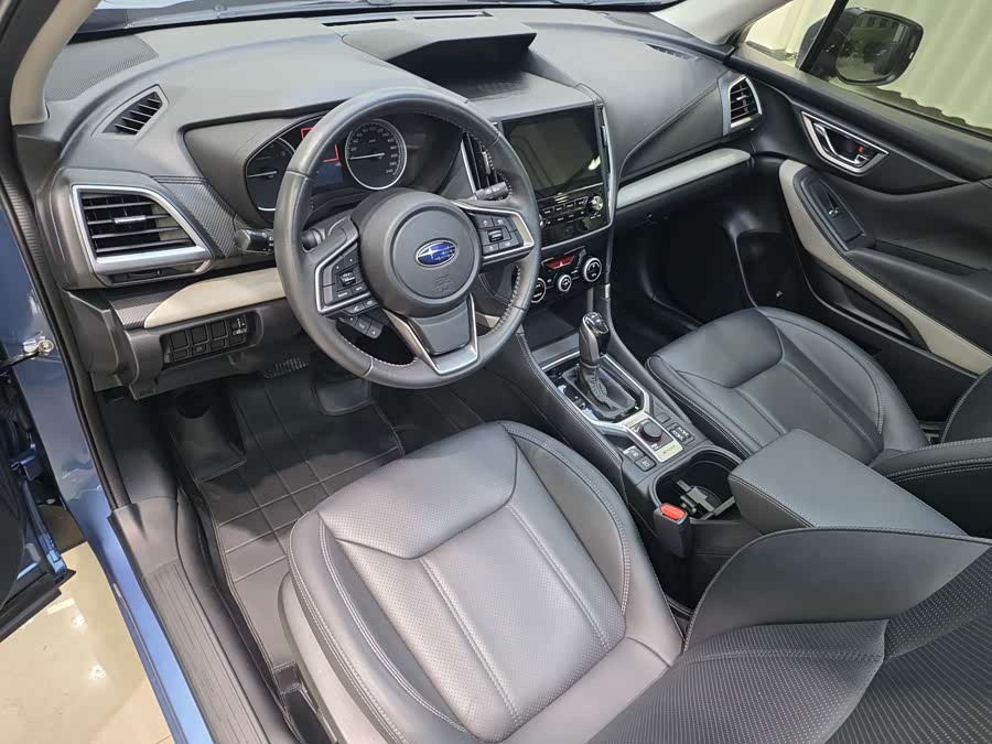 Forester 2022 2.0i AWD Luxury Edition EyeSight - zdjęcie 16
