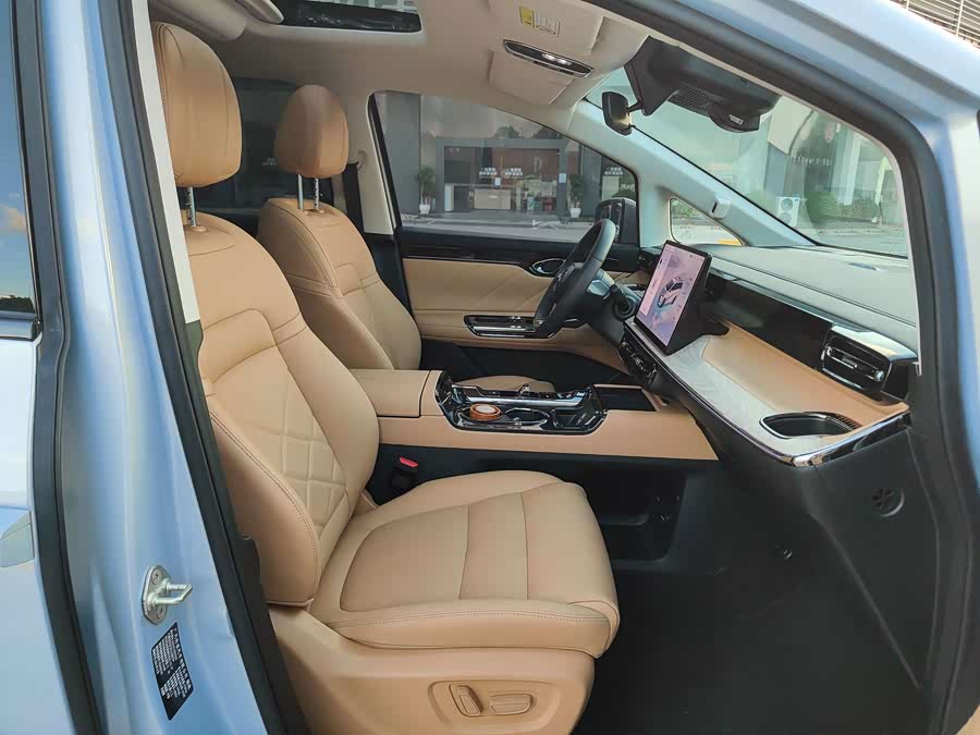 GAC E8 PHEV 2024 150km Longteng Guanghui+ - zdjęcie 12