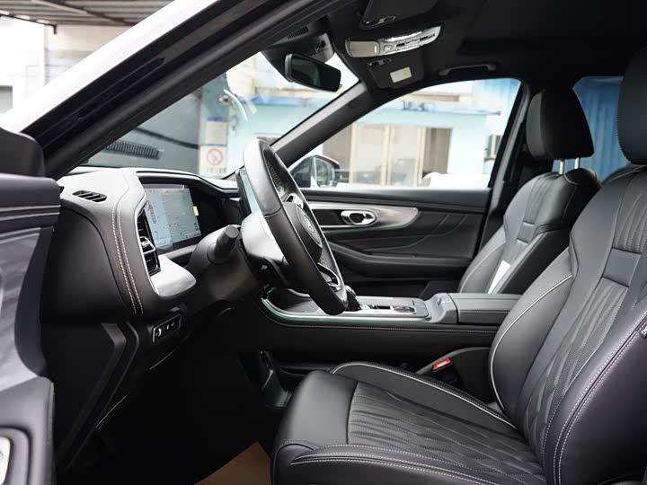 GAC GS8 2024 Pilot Series 2.0T 2WD Luxury Intelligent Connectivity 7-Seater - zdjęcie 19