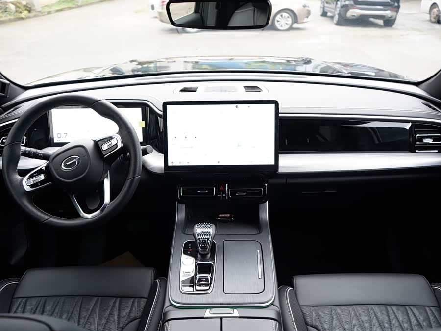 GAC GS8 2024 Pilot Series 2.0T 2WD Luxury Intelligent Connectivity 7-Seater - zdjęcie 5