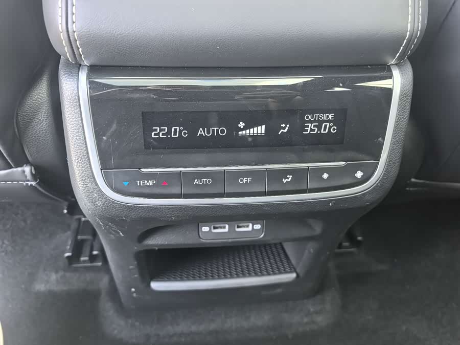 GAC GS8 2024 Pilot Series 2.0T 4WD Luxury Intelligent Connectivity 7-Seater - zdjęcie 19