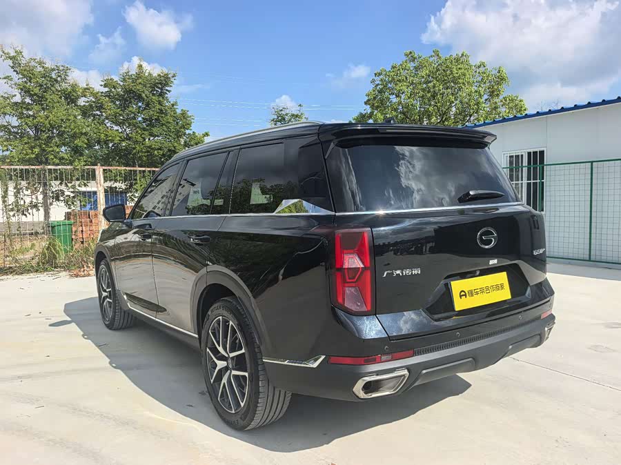GAC GS8 2024 Pilot Series 2.0T 4WD Luxury Intelligent Connectivity 7-Seater - zdjęcie 7