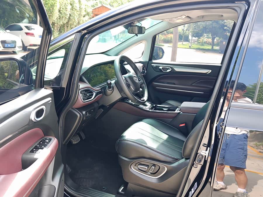 GAC M6 2023 PRO 270T DCT Luxury Edition - zdjęcie 9