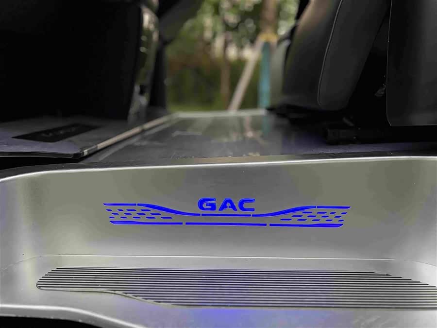 GAC M8 2023 Master Series Dual Engine Royal Edition - zdjęcie 12