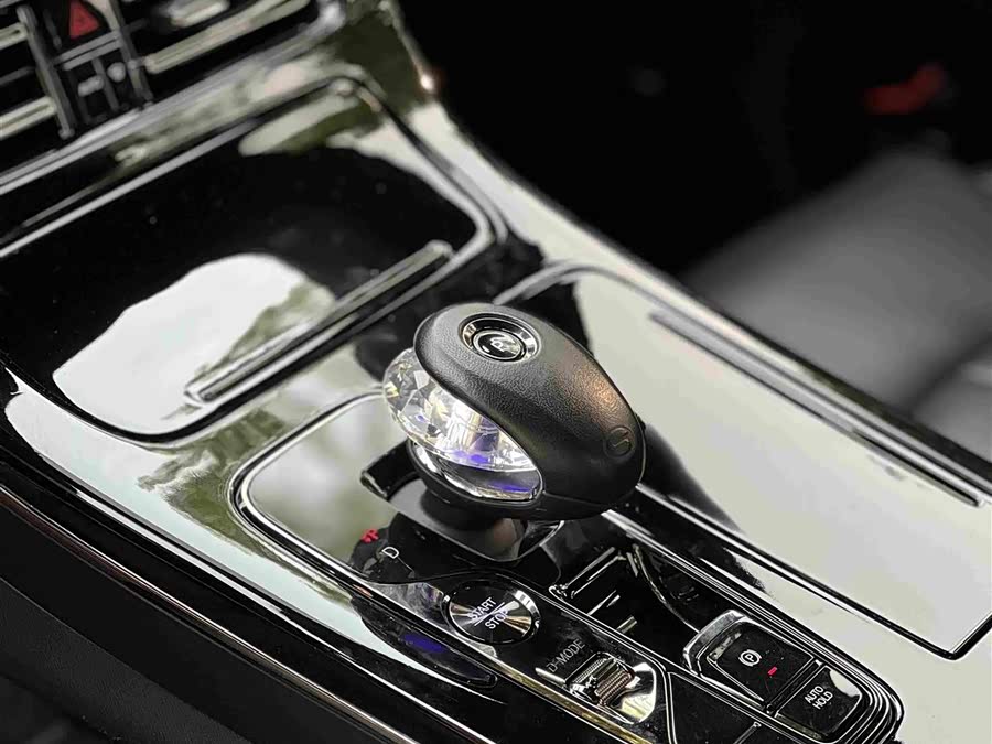 GAC M8 2023 Master Series Dual Engine Royal Edition - zdjęcie 13