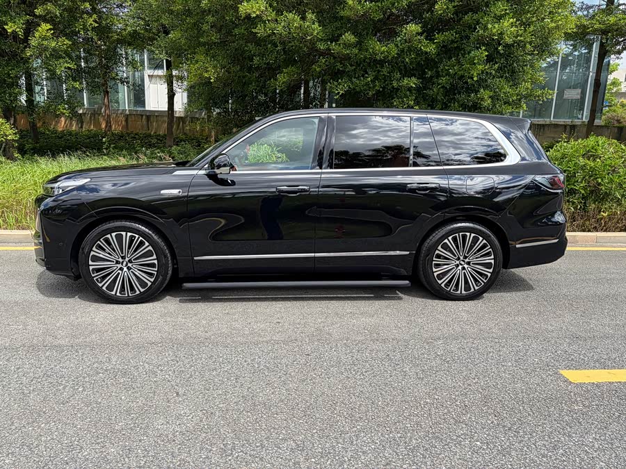 Galaxy M9 2025 210km Four-Wheel Drive Navigation Edition - zdjęcie 5