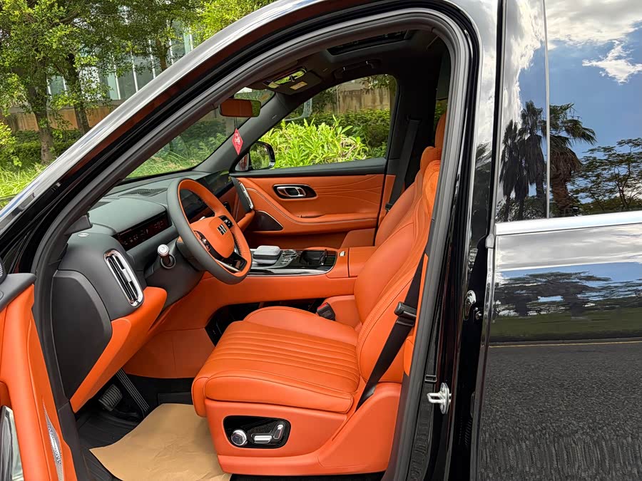 Galaxy M9 2025 210km Four-Wheel Drive Navigation Edition - zdjęcie 8