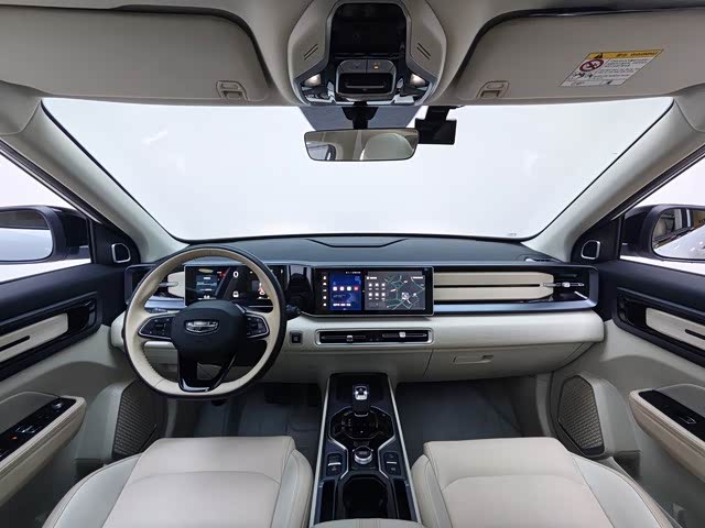 Geely ICON 2023 1.5TD Chocolate Edition - zdjęcie 5