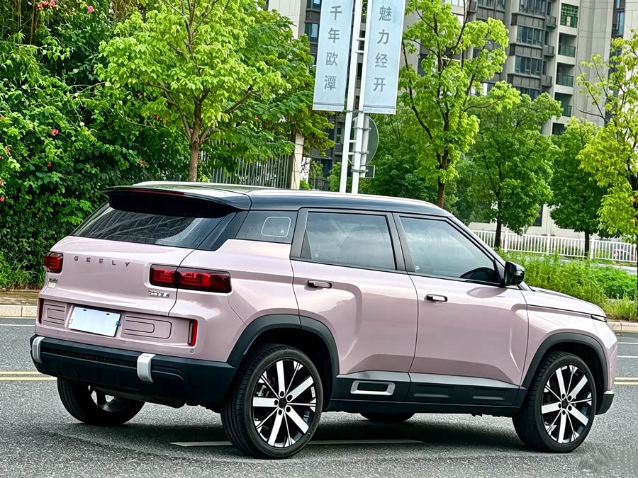 Geely ICON 2025 Linglong 1.5TD Jinxi Edition - zdjęcie 5