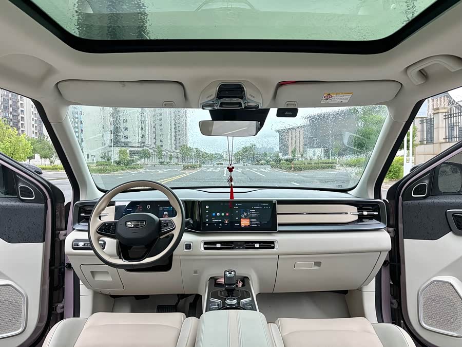 Geely ICON 2025 Linglong 1.5TD Jinxi Edition - zdjęcie 9