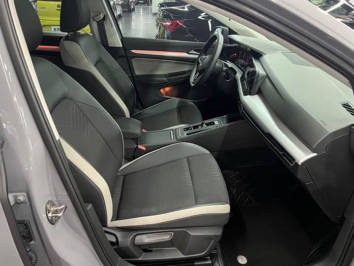 Golf 2023 Model Facelift 280TSI DSG Pro - zdjęcie 17
