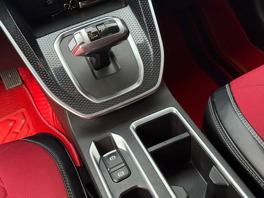 Haval M6 2023 PLUS 1.5T DCT Elite Intelligent - zdjęcie 12