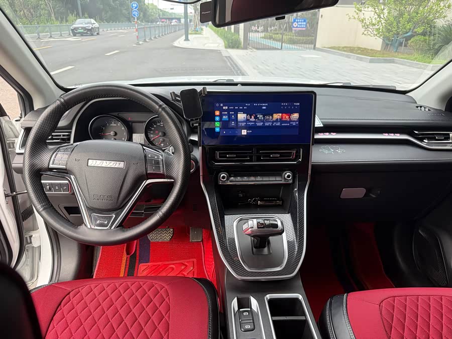 Haval M6 2023 PLUS 1.5T DCT Elite Intelligent - zdjęcie 9