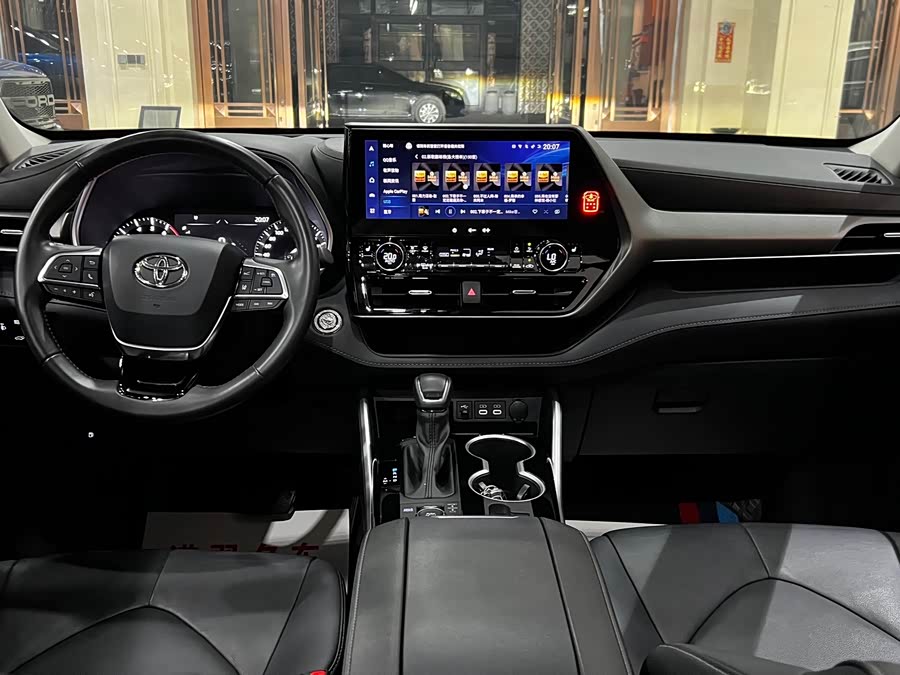 Highlander 2024 380T 4WD Premium 7-Seater - zdjęcie 19