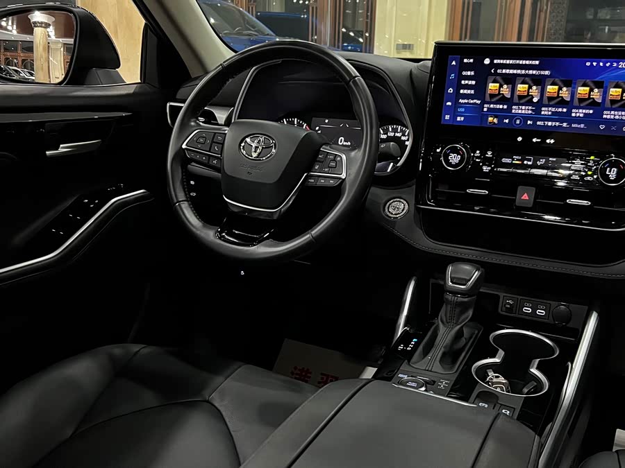 Highlander 2024 380T 4WD Premium 7-Seater - zdjęcie 20