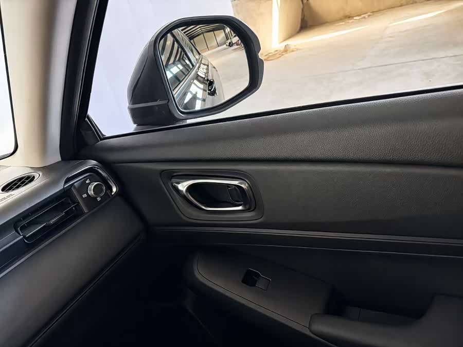 Honda XR-V 2023 1.5L CVT Hot Edition - zdjęcie 11