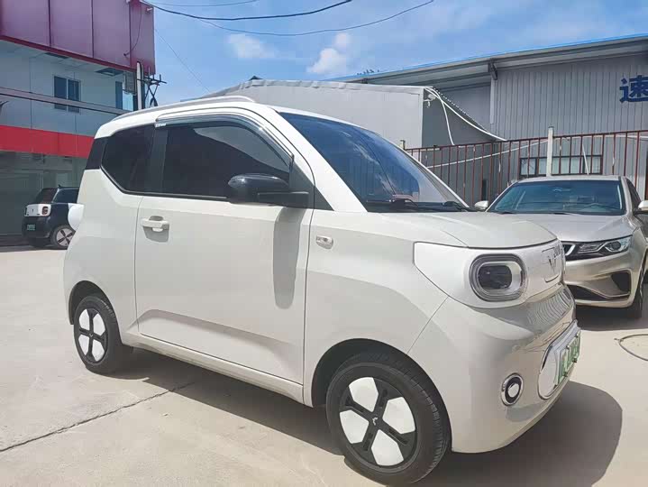 Hongguang MINIEV 2024 Third Generation 215km Advanced Version - zdjęcie 11
