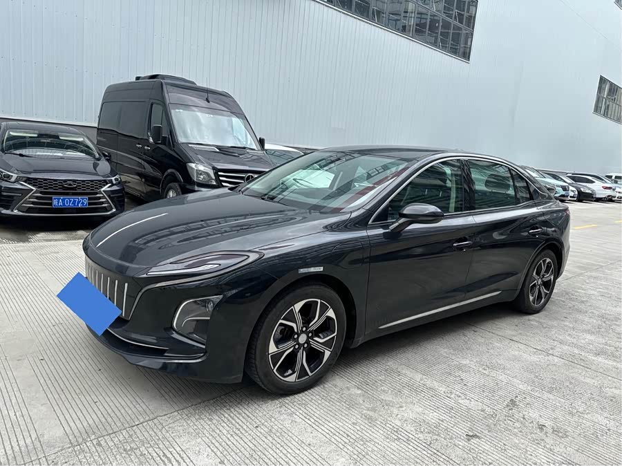Hongqi E-QM5 2024 450km Travel Edition - zdjęcie 1
