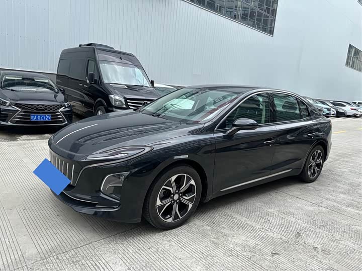 Hongqi E-QM5 2024 450km Travel Edition - zdjęcie 15