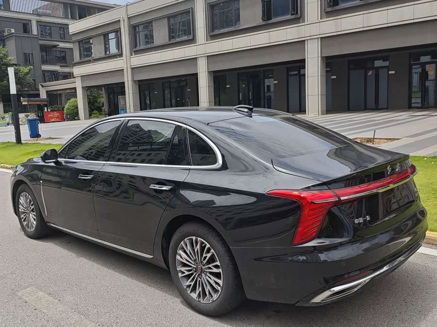 Hongqi H5 2023 1.5T DCT Intelligent Connected Edition - zdjęcie 8