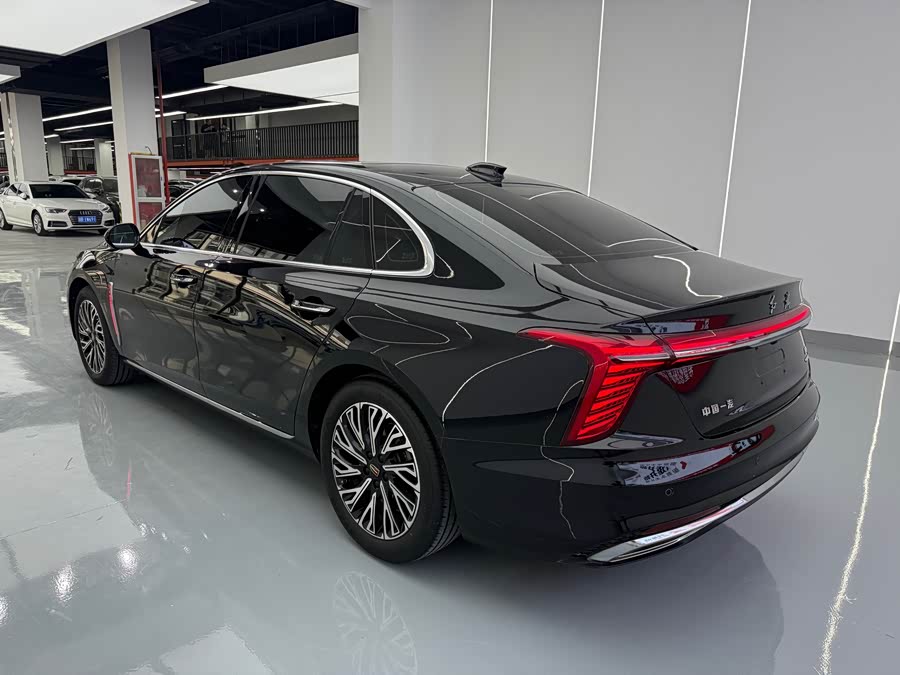 Hongqi H5 2024 2.0T Auto Intelligent Connectivity Flagship - zdjęcie 15