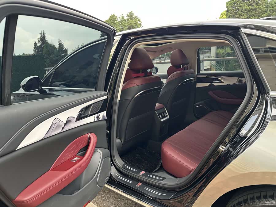 Hongqi H5 2025 2.0T Auto Qichang - zdjęcie 14