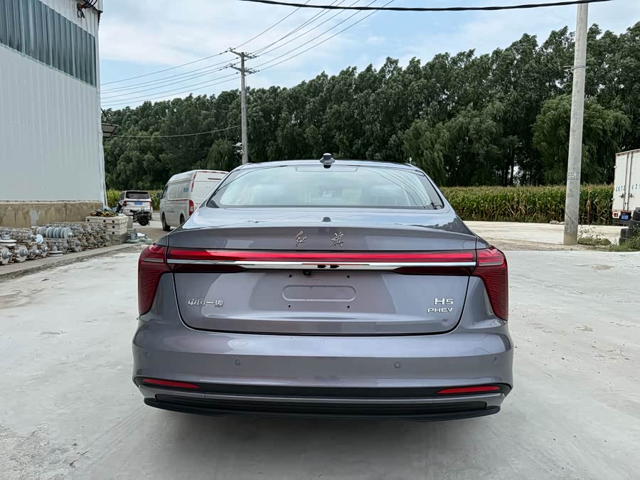 Hongqi H5 PHEV 2025 170 Super Hybrid Edition - zdjęcie 15