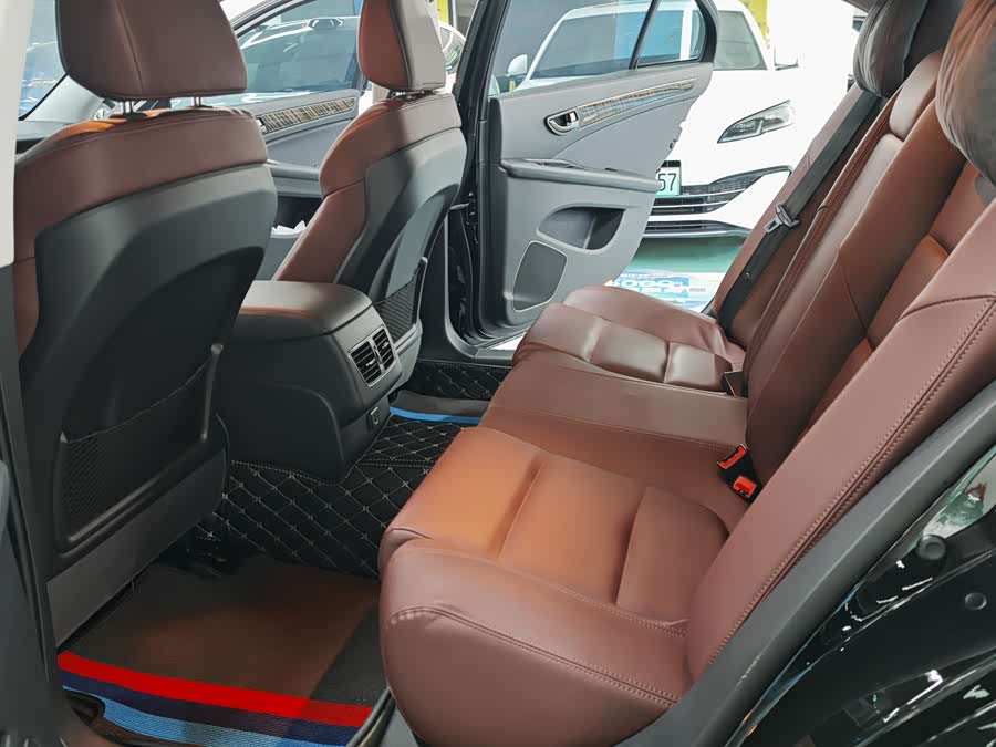 Hongqi H7 2021 1.8T Comfort - zdjęcie 14