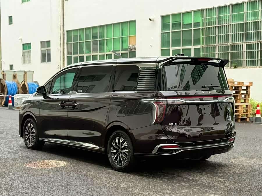 Hongqi HQ9 PHEV 2024 2.0T 4WD Business - zdjęcie 9