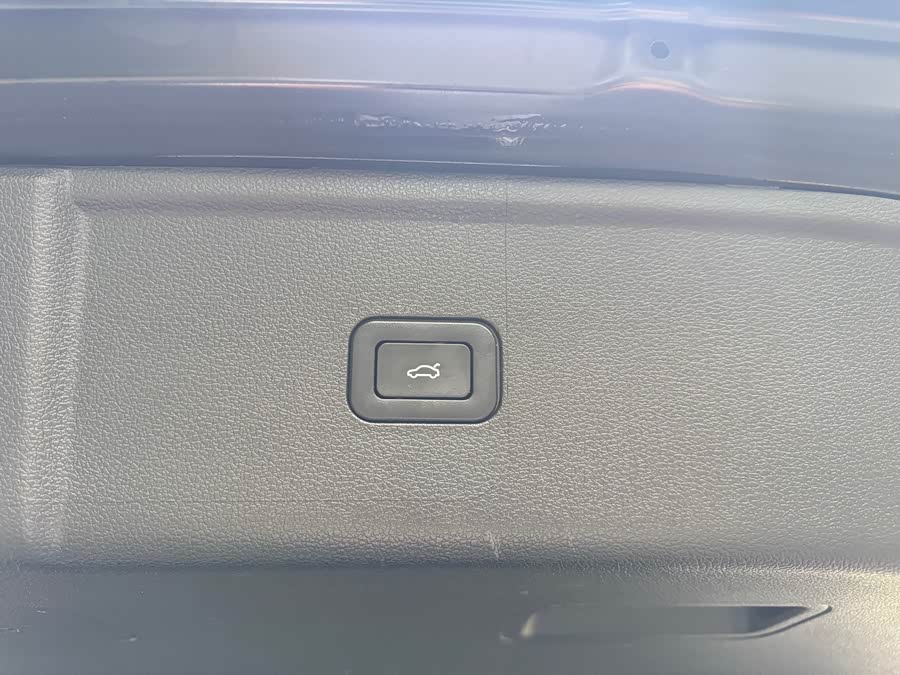 Hongqi HS5 2022 Facelift 2.0T Intelligent Flag Enjoy 4WD - zdjęcie 14