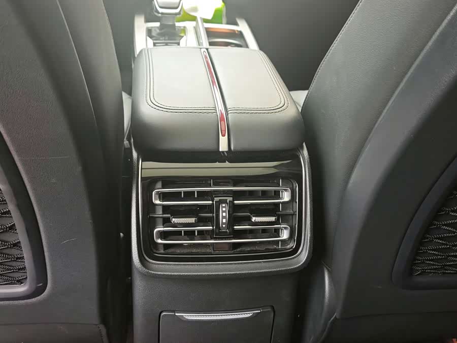 Hongqi HS5 2025 2.0T 2WD 600,000 Units Commemorative Edition - zdjęcie 12