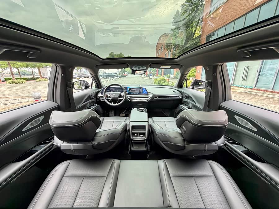IQ Rui Ge 2024 Rear Drive Standard Range Luxury - zdjęcie 15
