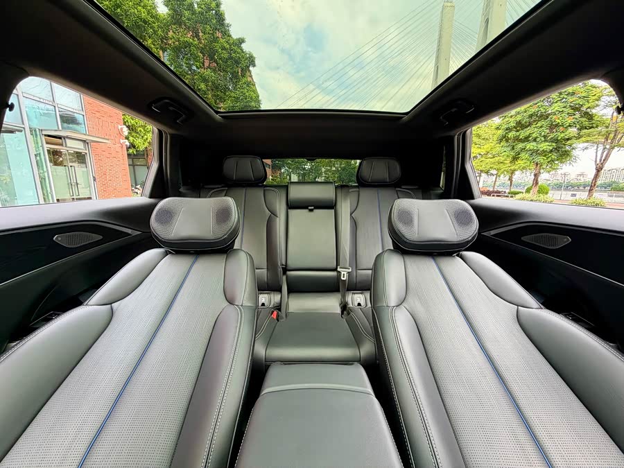 IQ Rui Ge 2024 Rear Drive Standard Range Luxury - zdjęcie 16