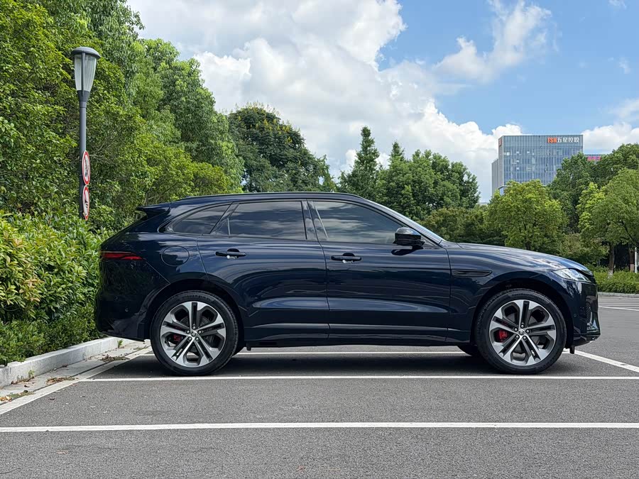 Jaguar F-PACE 2024 P250 R-Dynamic HSE - zdjęcie 3
