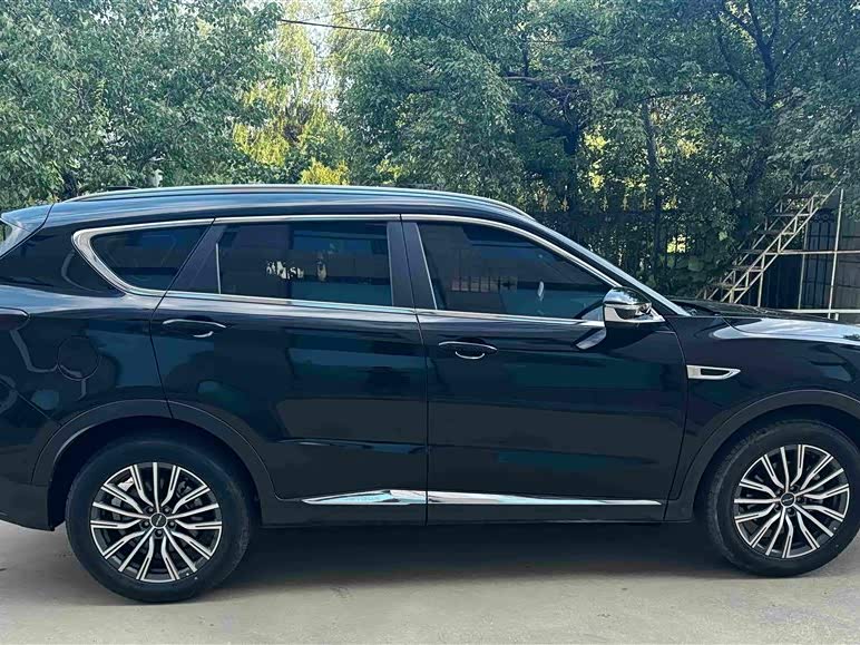 Jietu X70 PLUS 2023 1.5T CVT Self-Strength MAX 5-seater - zdjęcie 17