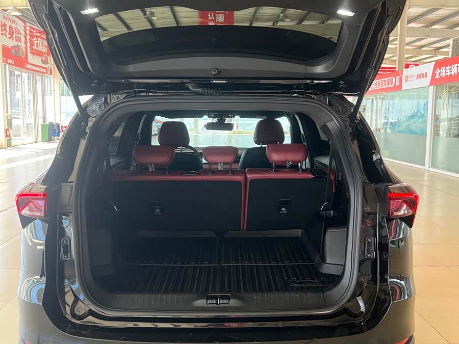 Jietu X70 PLUS 2023 1.5T DCT Brave PLUS 5-seater - zdjęcie 13